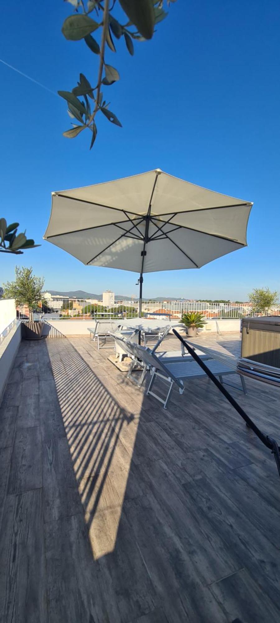Zadar Sunset Penthouse With Spectacular View And Jacuzzi Leilighet Eksteriør bilde